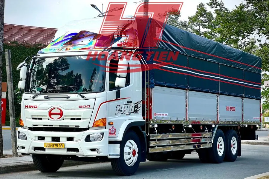 Dịch vụ đóng thùng xe tải - Hoàng Tiến Auto (23)